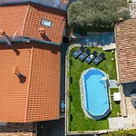 Rustic Pietro With Panoramic View In *