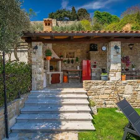 Villa Rustic Pietro With Panoramic View In