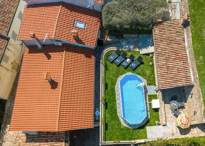 Rustic Pietro With Panoramic View In *