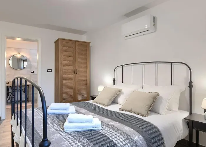 Villa Rustic Pietro With Panoramic View In